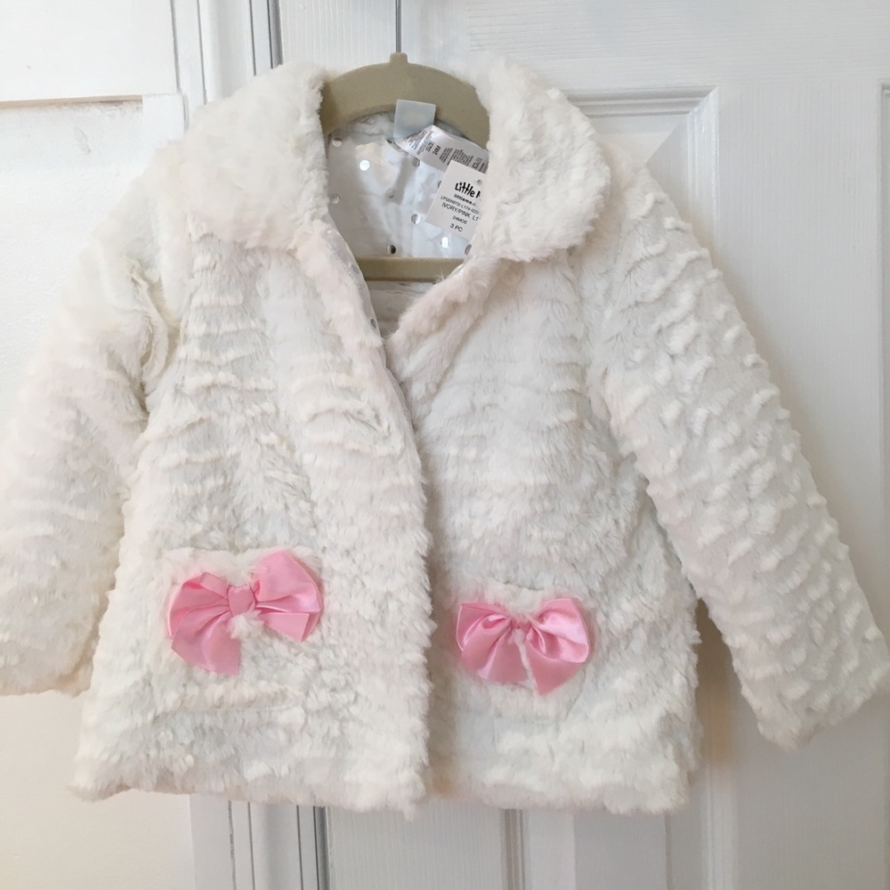 Lightweight fur coat